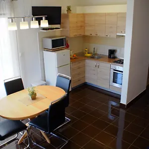  Apartment Martina
